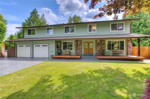 17911 156th Pl SE, Renton, WA 98058