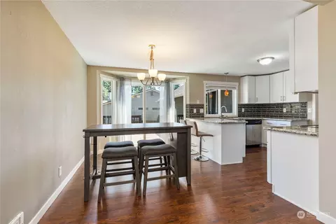 16723 26th Ave SE, Bothell, WA 98012 photo 9
