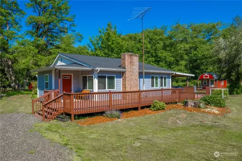 5401 Wilkinson Rd W, Bremerton, WA 98312