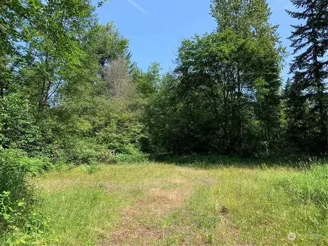 18004 SE Petrovitsky Rd, Renton, WA 98058