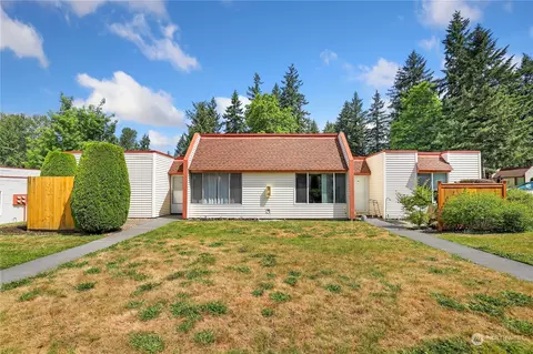 14600 SE 176th St #U4, Renton, WA 98058