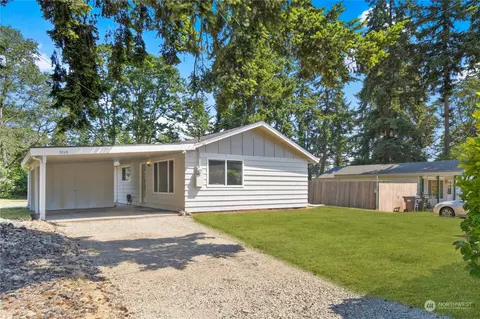 9719 Lawndale Ave SW, Lakewood, WA 98498