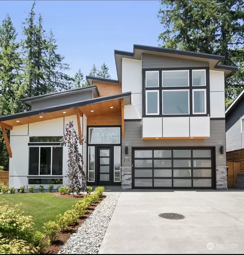2113 246 Ave SE, Sammamish, WA 98075