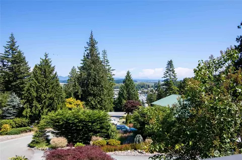 413 Umatilla Pl, La Conner, WA 98257