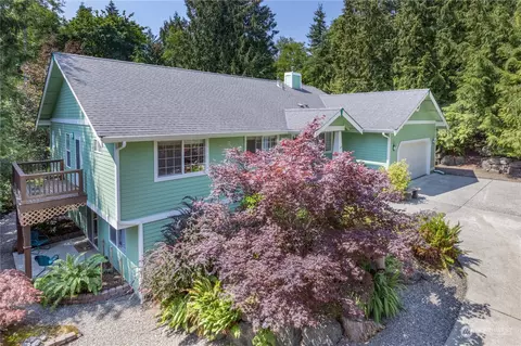45 Olympic Ln, Port Ludlow, WA 98365