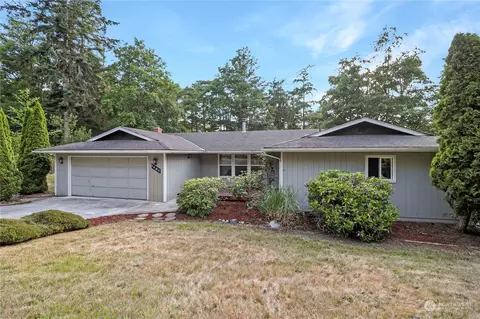 1461 Emerald Ct, Oak Harbor, WA 98277