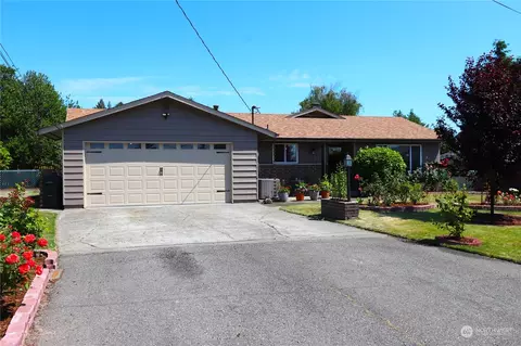 1724 13th Avenue Ct NW, Puyallup, WA 98371