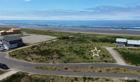 1601 Ocean Spray Ln, Westport, WA 98595