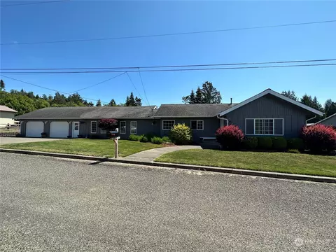 810 N Blakeley St, Montesano, WA 98563