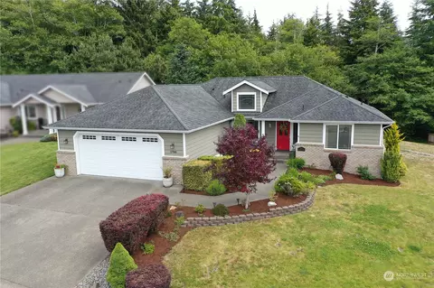 1700 Harborview Dr, Aberdeen, WA 98520