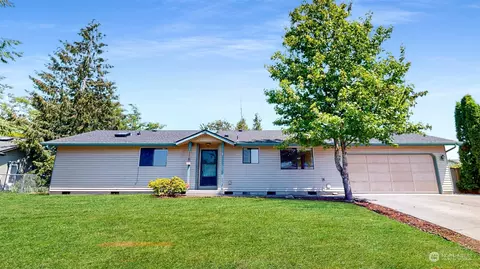 1118 S 21st Ct, Mount Vernon, WA 98274