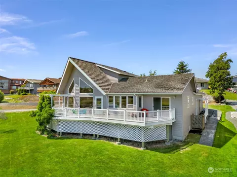 4791 S Golf Course Dr, Birch Bay, WA 98230