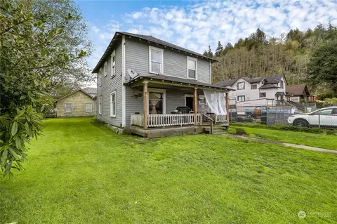 910 Summit St, Aberdeen, WA 98520