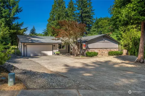 702 Z St SE, Tumwater, WA 98501