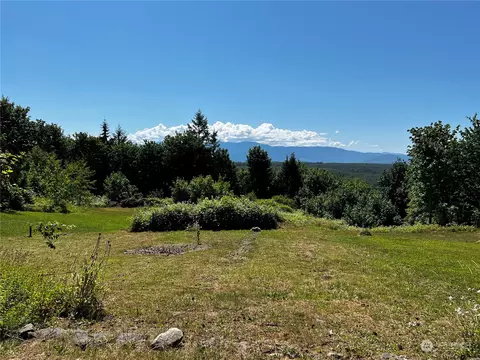 850 No Name Rd, Port Ludlow, WA 98365