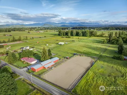 22121 SE 424th St, Enumclaw, WA 98022 photo 2