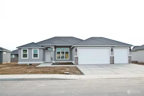 1342 E Cascade St, Othello, WA 99344