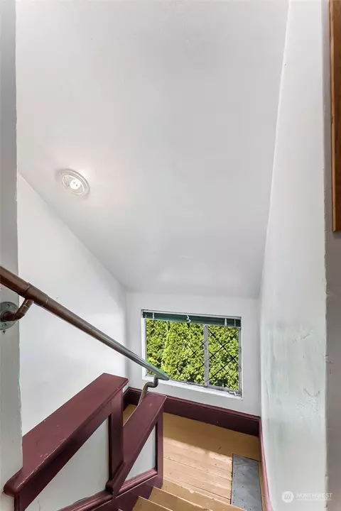7811 Greenwood Ave N, Seattle, WA 98103 photo 22
