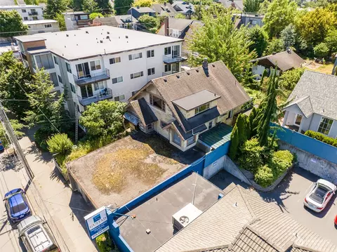 7811 Greenwood Ave N, Seattle, WA 98103 photo 12