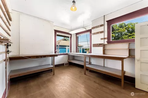 7811 Greenwood Ave N, Seattle, WA 98103 photo 27