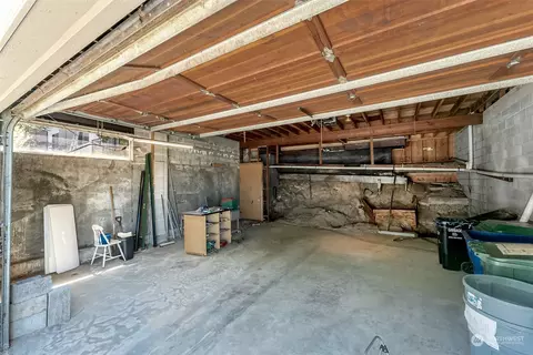 7811 Greenwood Ave N, Seattle, WA 98103 photo 37