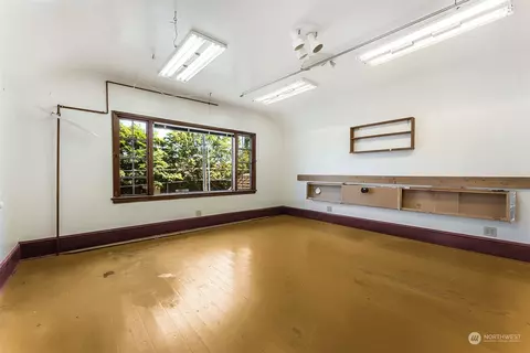 7811 Greenwood Ave N, Seattle, WA 98103 photo 15