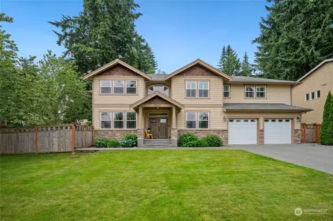 15047 75th Ave NE, Kenmore, WA 98028