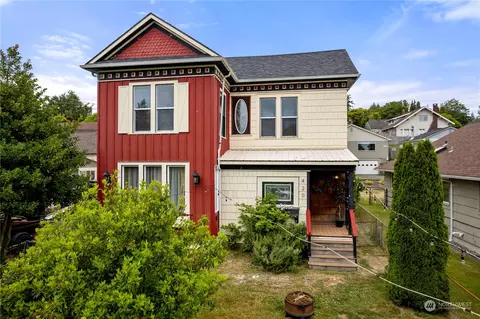 420 W 6th St, Aberdeen, WA 98520