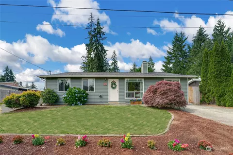 14213 141st St, Renton, WA 98059