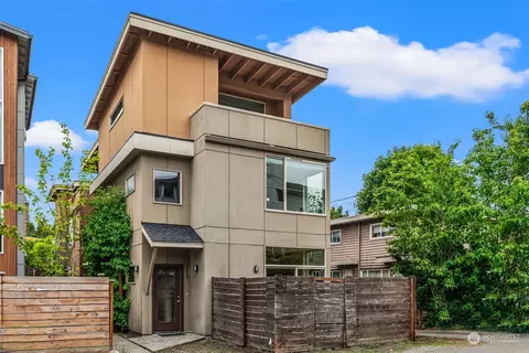 8623 23rd Ave NE, Seattle, WA 98115