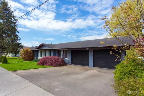 415 N Washington St, Everson, WA 98247