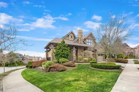 1449 29th Pl NE, Issaquah, WA 98029