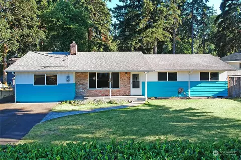 8806 Highland Ave SW, Lakewood, WA 98498