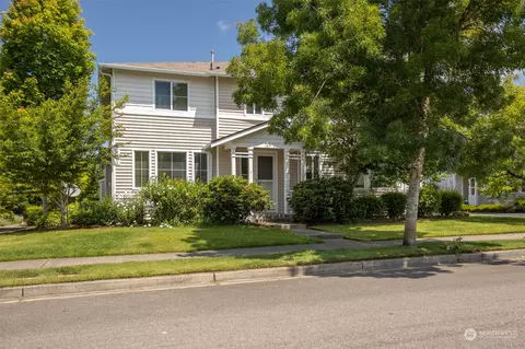 2350 Simmons St #B, Dupont, WA 98327