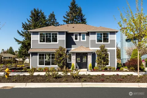 859 Field Ave NE, Renton, WA 98059
