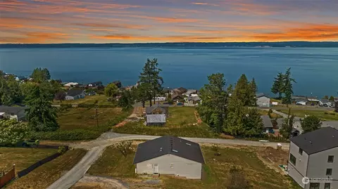 9615 192nd St NW, Stanwood, WA 98292