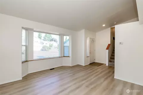 302 79th Pl SW, Everett, WA 98203 photo 5