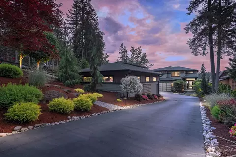 30201 234th Ave SE, Black Diamond, WA 98010