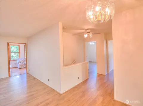 30118 SE 384th St, Enumclaw, WA 98022 photo 4