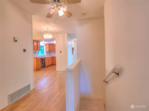 30118 SE 384th St, Enumclaw, WA 98022 photo 8