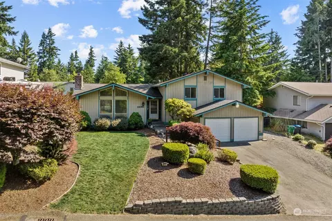 3658 SE Buckingham Dr, Port Orchard, WA 98366