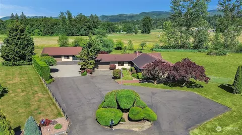 25830 SE 398th St, Enumclaw, WA 98022 photo 2
