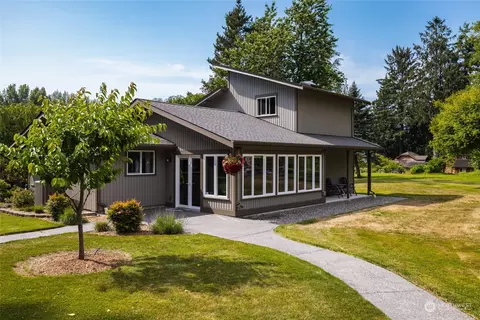 27845 W Gilligan Creek Rd, Sedro Woolley, WA 98284