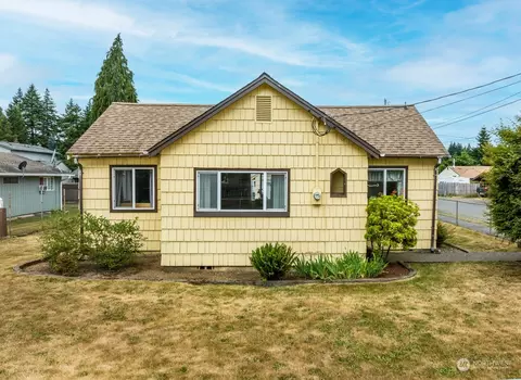2001 Hay St, Shelton, WA 98584