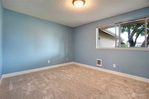 2881 Sun Mountain Dr, Enumclaw, WA 98022 photo 18