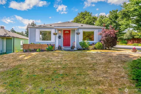 7903 32nd Ave SW, Seattle, WA 98126