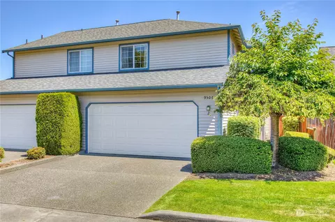 9506 2nd St SE #2, Lake Stevens, WA 98258