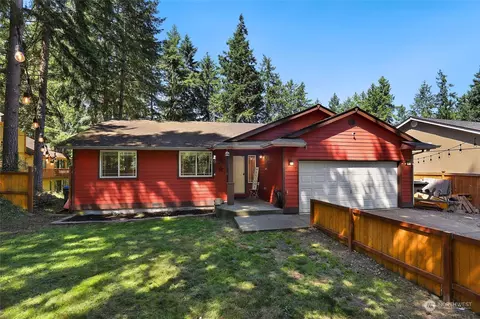 17625 Clear Lake Blvd SE, Yelm, WA 98597