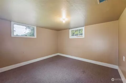 1964 Loraine St, Enumclaw, WA 98022 photo 20