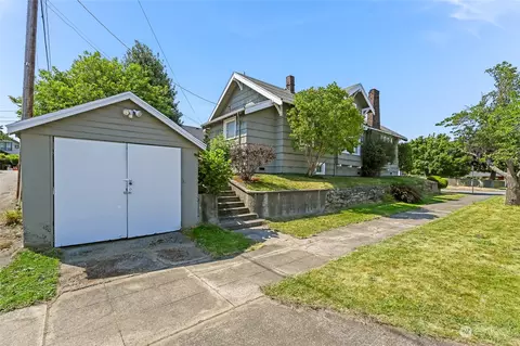 2820 21st St, Everett, WA 98201 photo 25